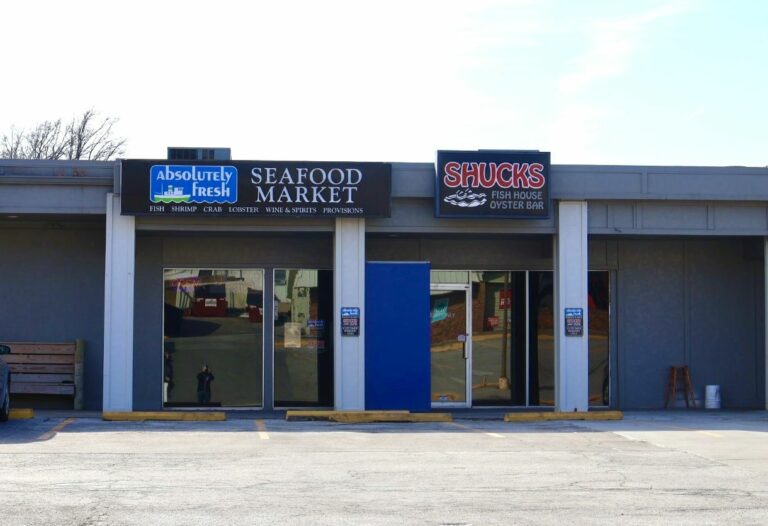 PACIFIC STREET Shucks Fish House & Oyster Bar Omaha's Best Seafood